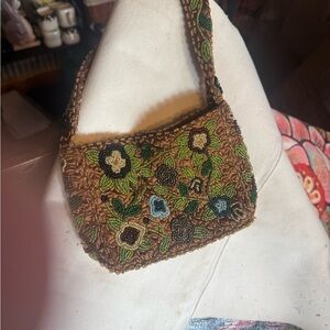 Elegant Beaded Floral Shoulder Bag